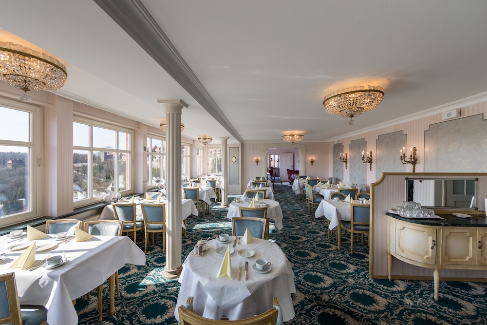 Hotel Goldener Hirsch 39/50