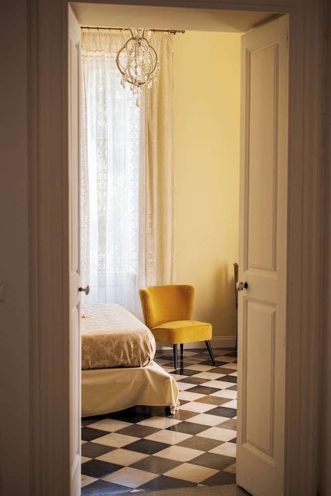 Relais Palazzo Vaglio 38/70