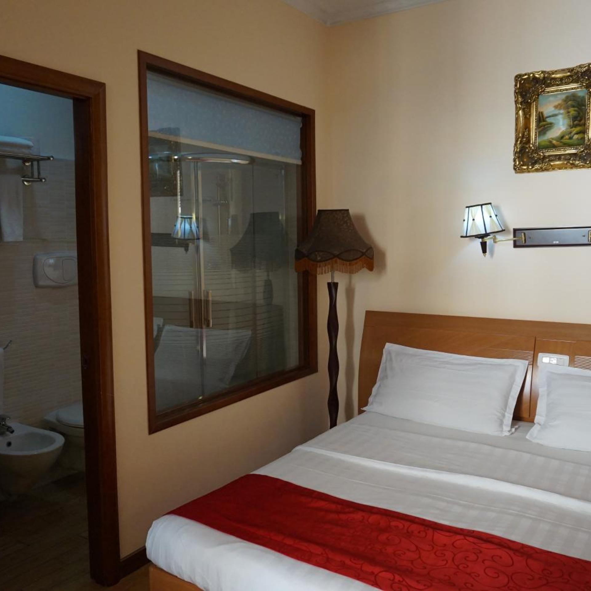 غرفة ثلاثية، Hotel Filippo Roma 4/7