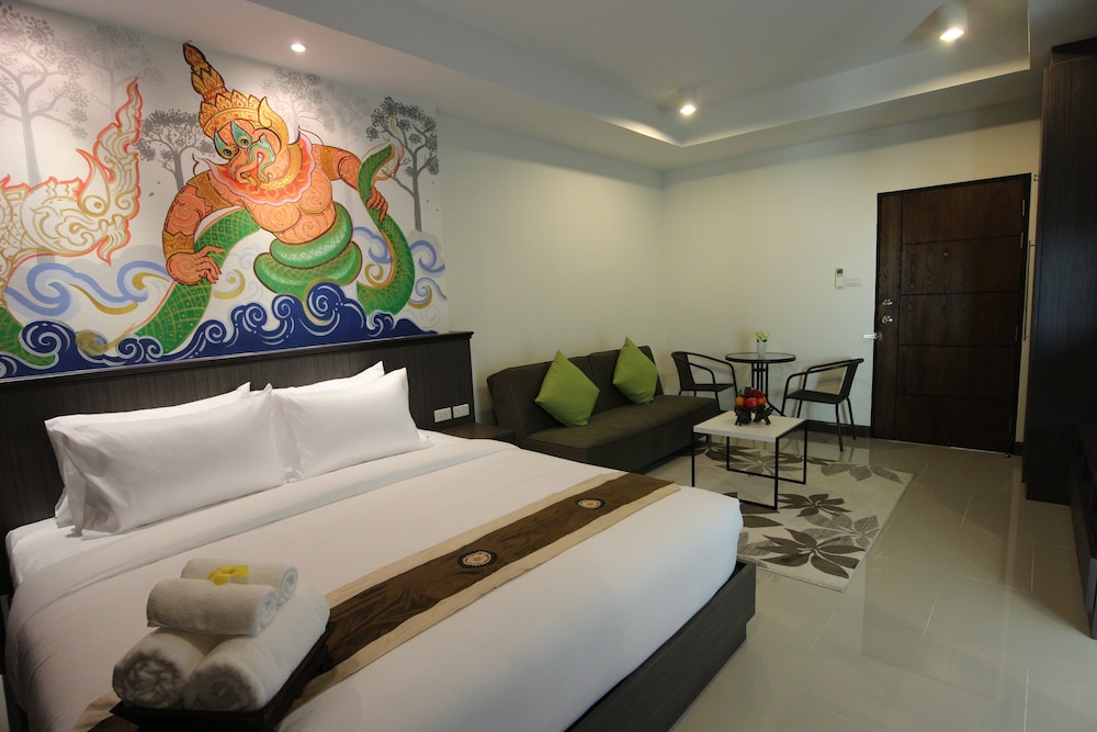 Junior Suite, Studio, King Bed, Garden View