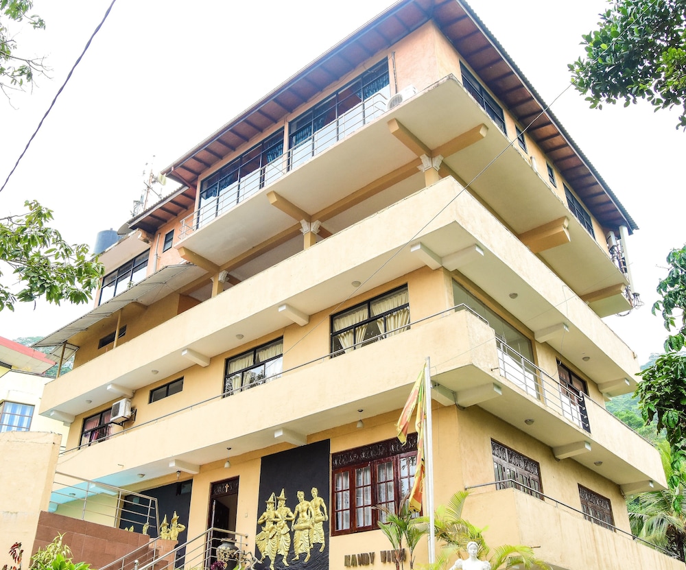 Kandy View Hotel 2/56