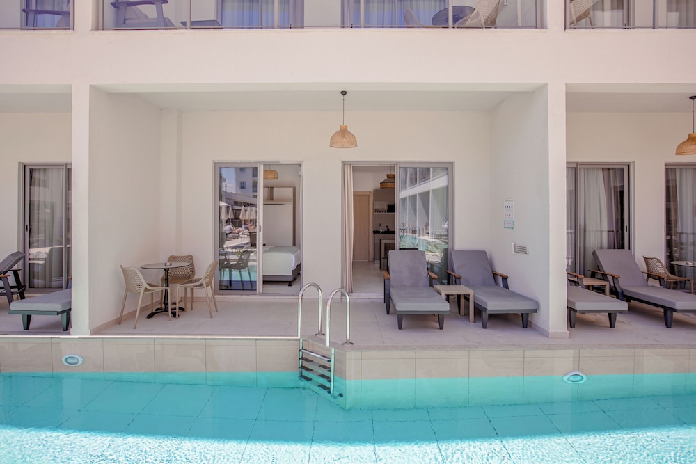 Victoria Princess Hotel Side - Adults Only 21/50