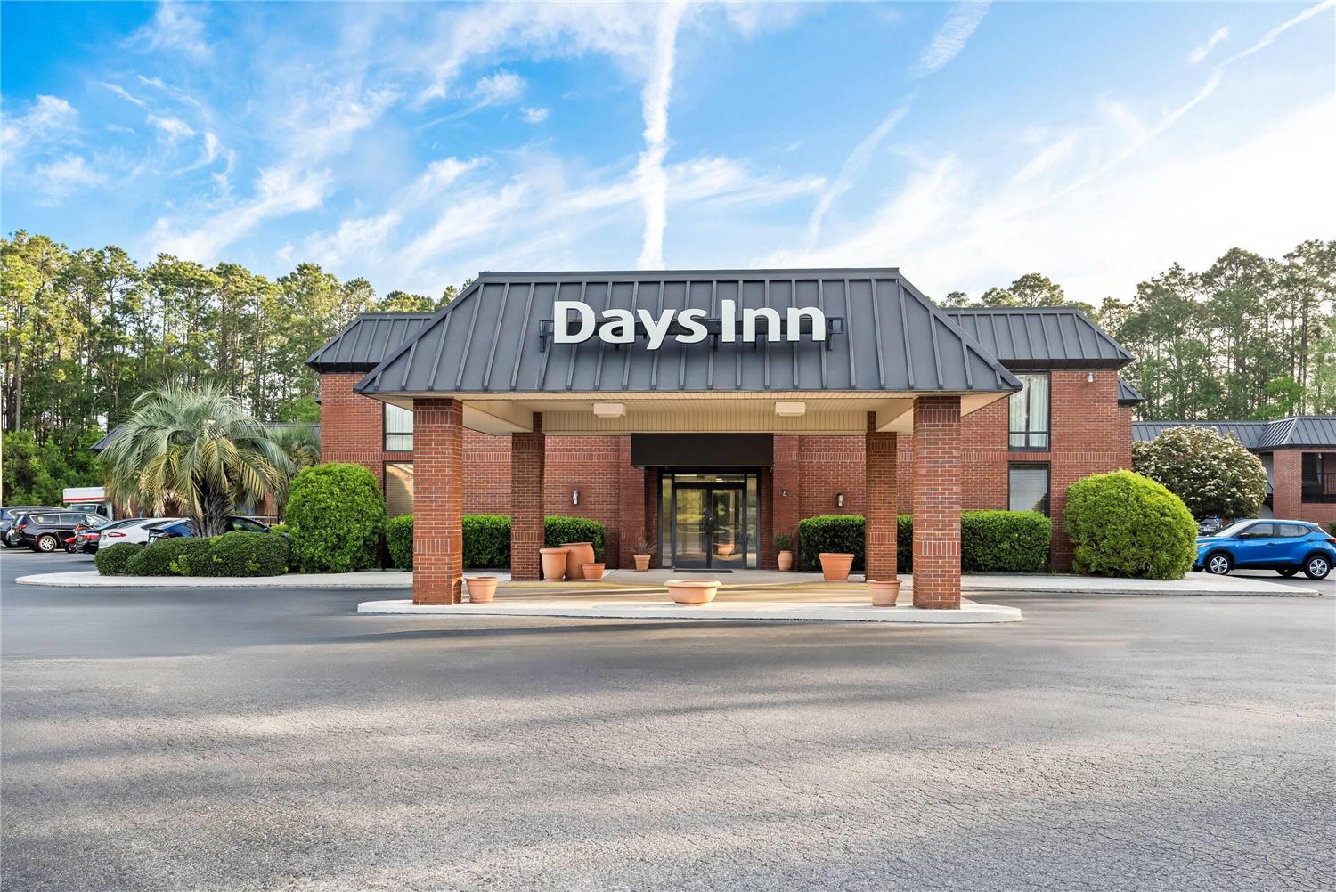 Days Inn By Wyndham Statesboro 6/22