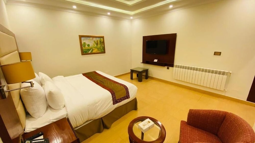 Faletti's Grand Hotel Murree 37/68