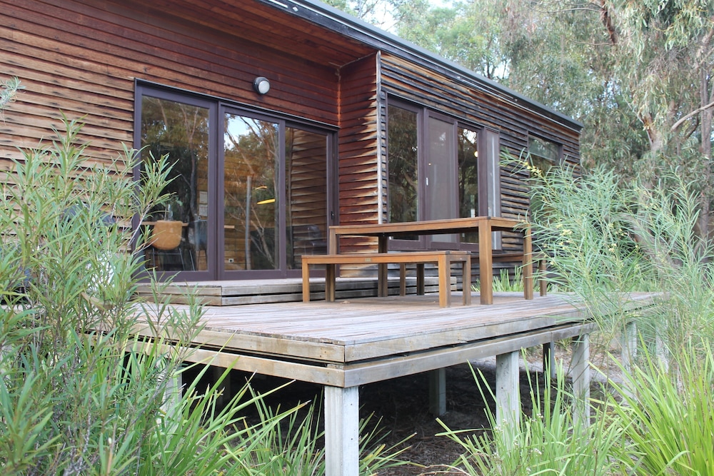 Dulc Cabins 4/31