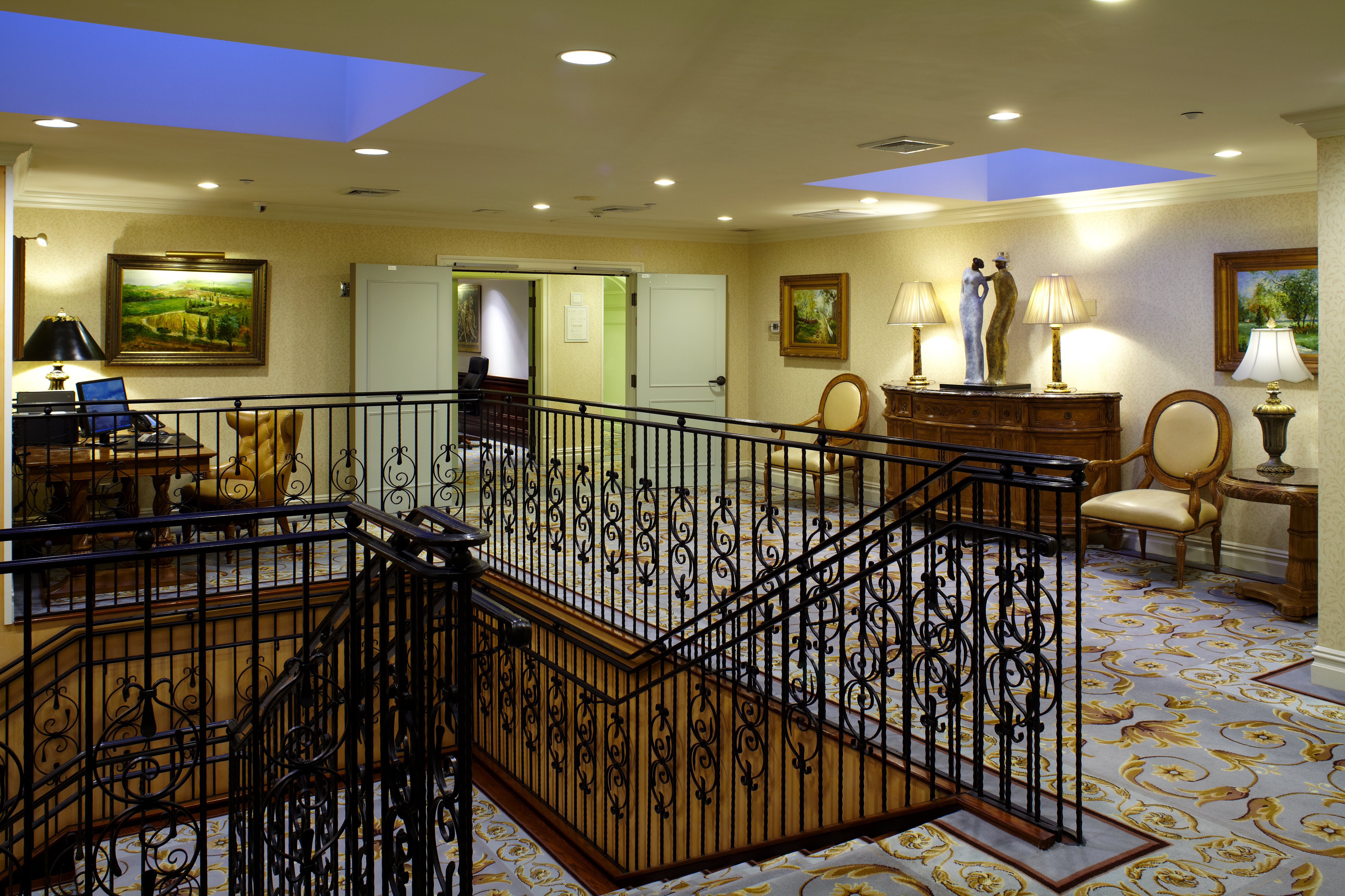 Delamar Greenwich Harbor 35/58