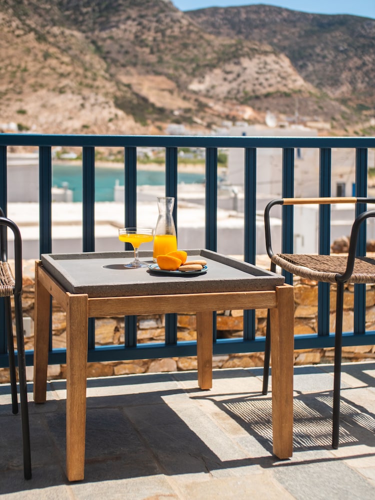 Sifnos House - Rooms & Spa 34/48