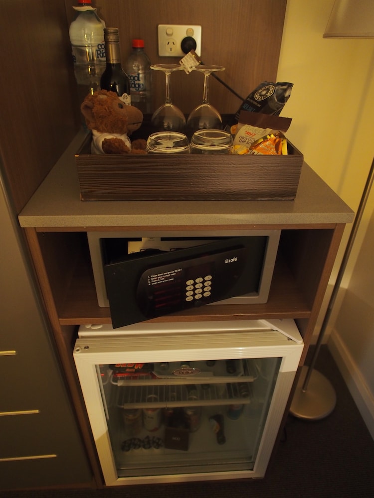 Mercure Sydney St Leonards 38/76