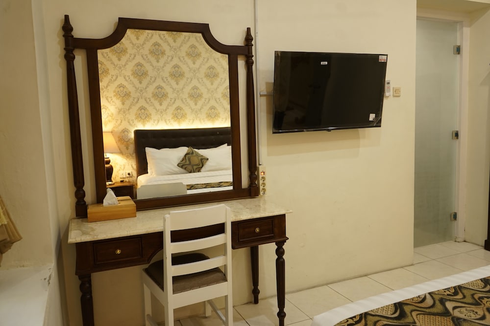 Hotel Indah Palace Tawangmangu 9/48