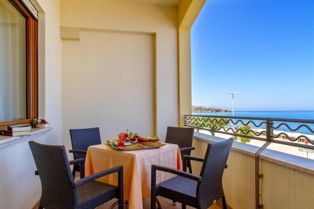 Hotel Riva del Sole 33/50