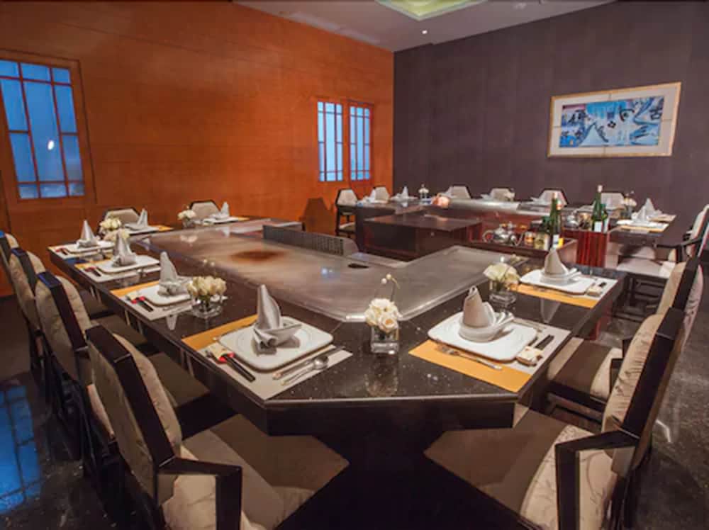 Cinese Hotel Dongguan 63/67