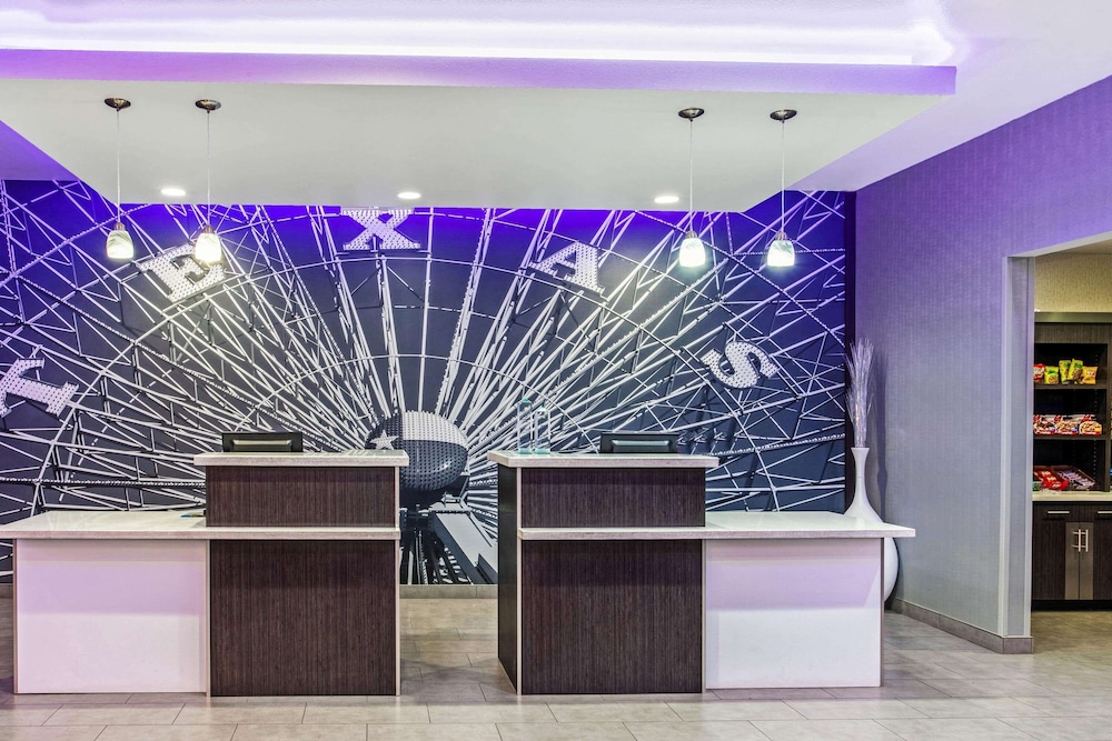 La Quinta Inn & Suites by Wyndham Lubbock South 5/48