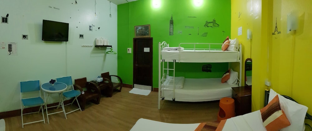 Phonepaseuth Hotel 26/55