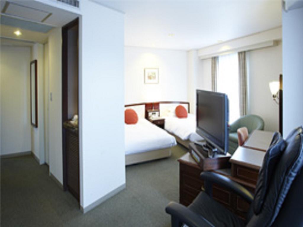 Pearl Hotel Mizonoguchi 19/26