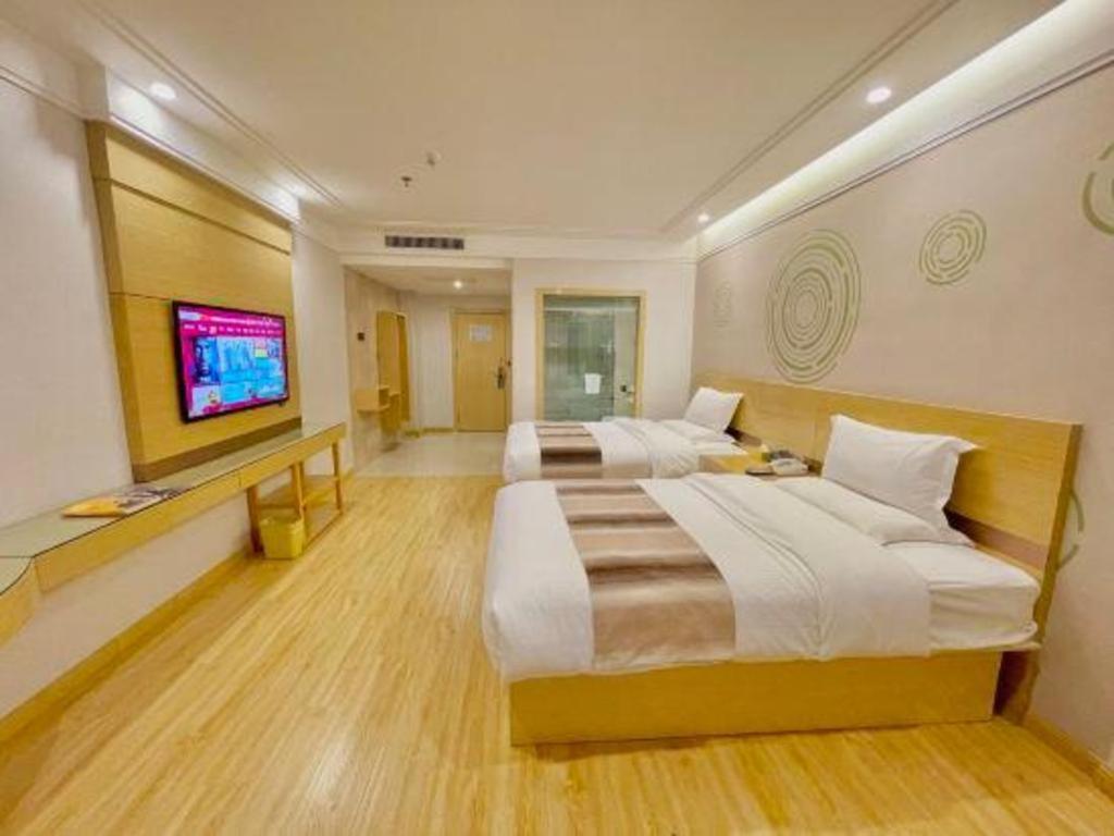 GreenTree Inn Urumqi Airport Tianyi International City 10/47