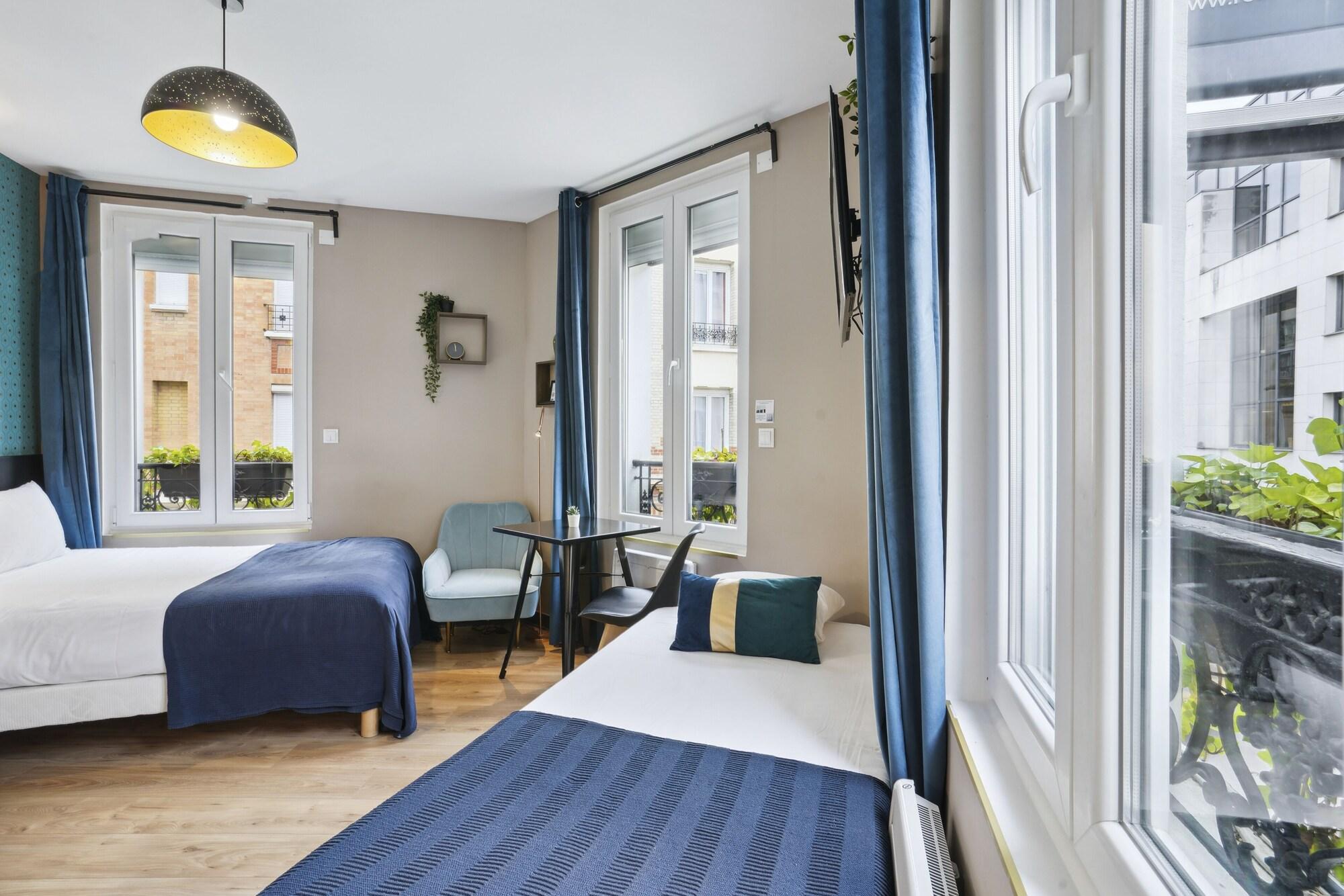 Studio, Multiple Beds, City View، RESIDENCE AURMAT 7/10