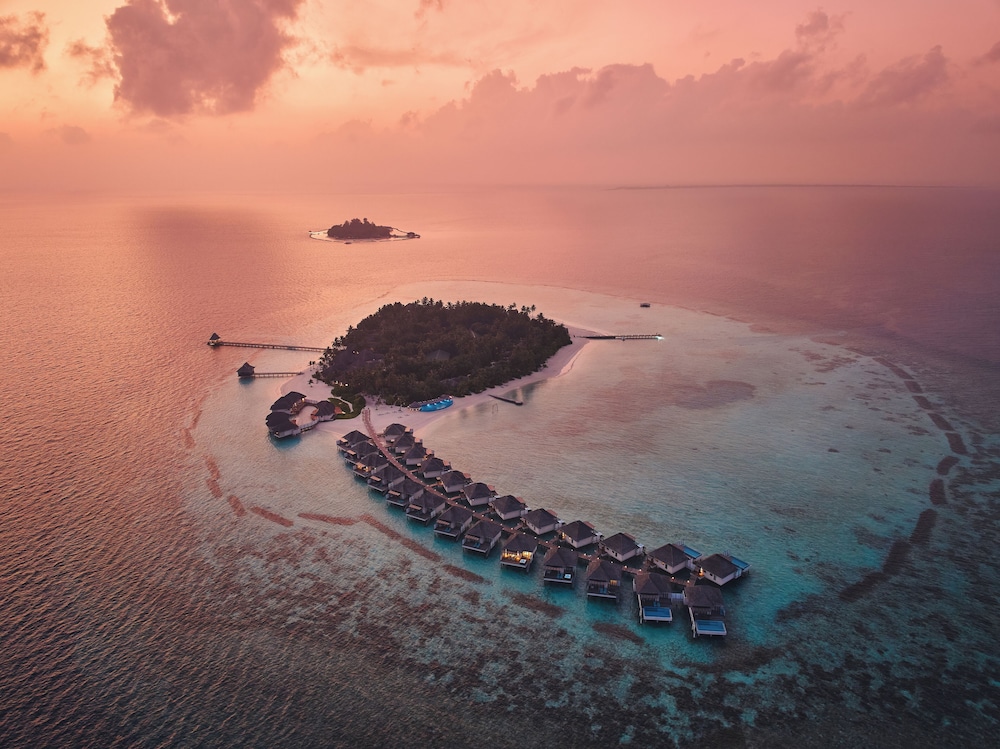 Nova Maldives 74/78
