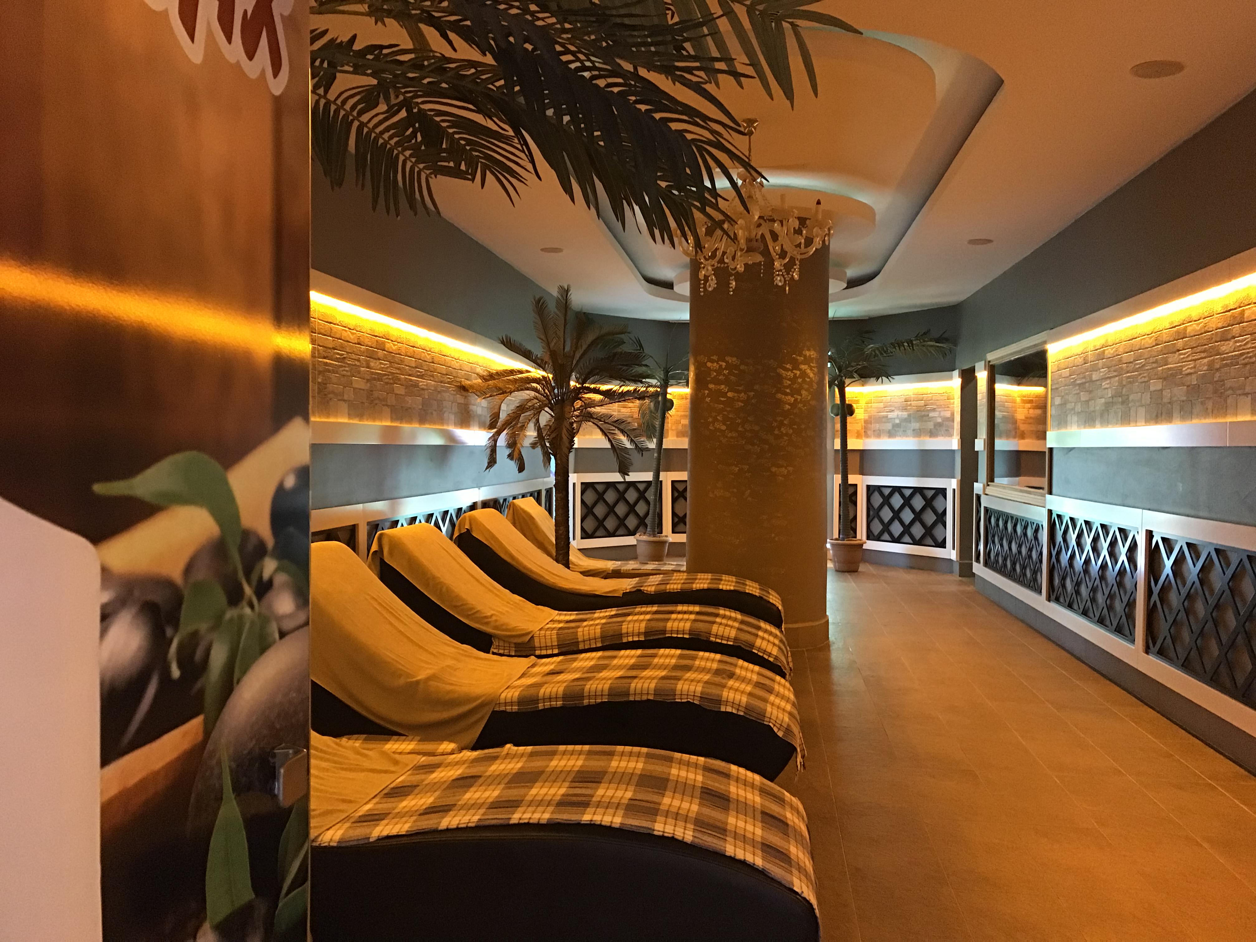 Lilyum Hotel 48/49