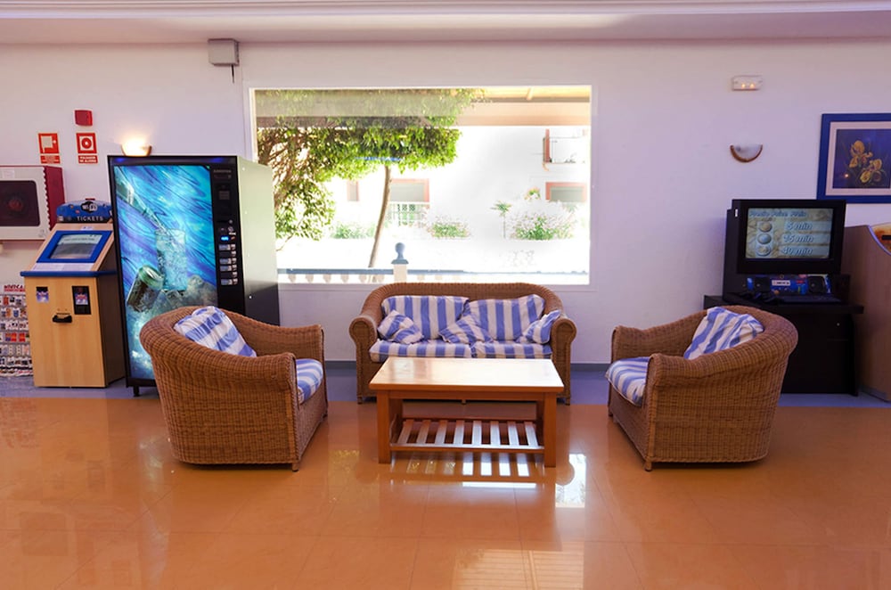 Aparthotel Vibra Bay 42/55