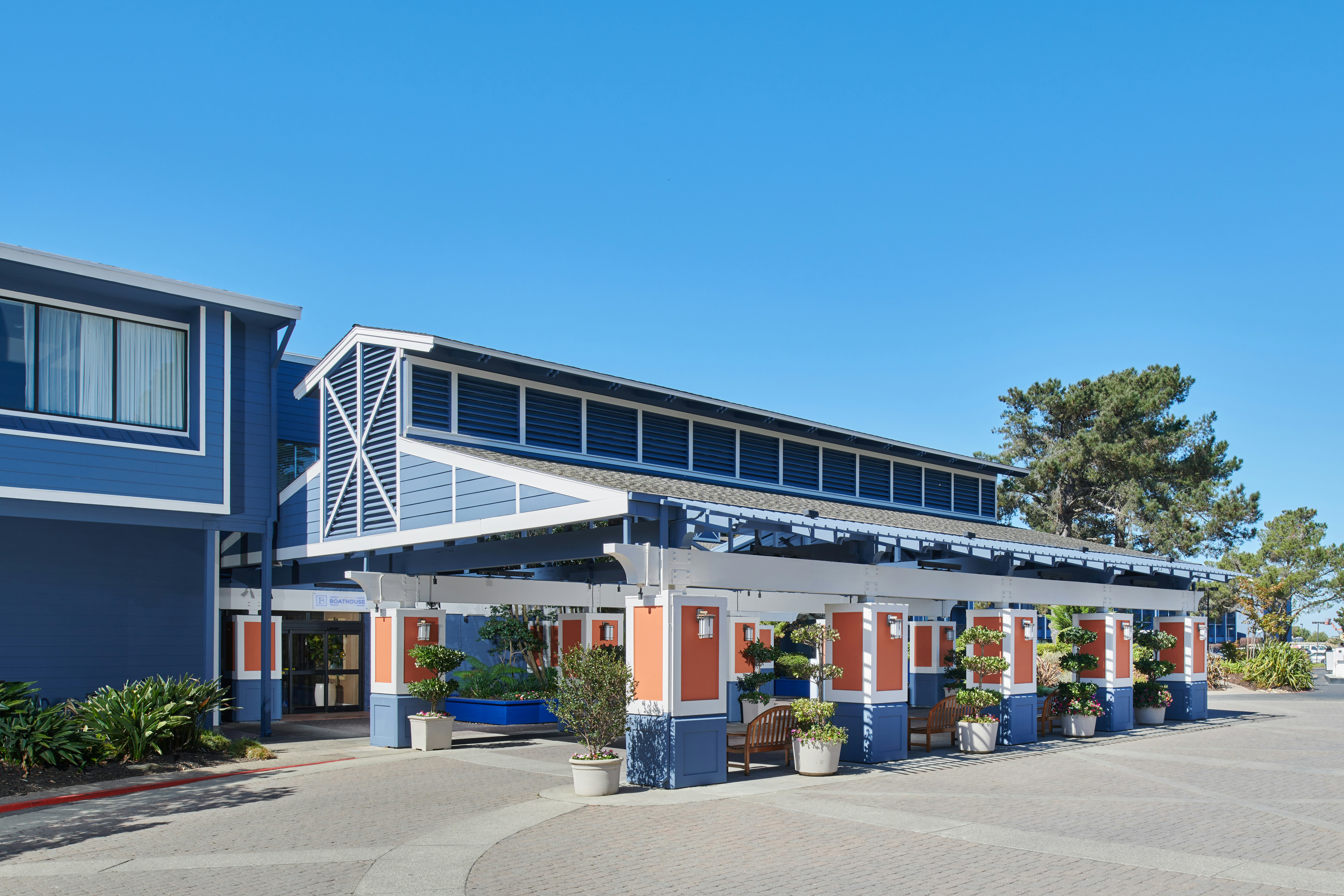 DoubleTree by Hilton Hotel Berkeley Marina in BERKELEY - CA