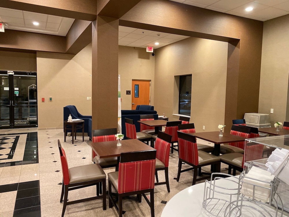 Quality Inn Hackettstown Long Valley 24/27