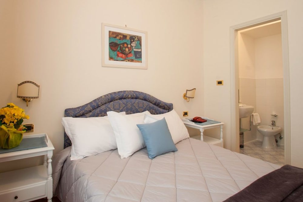 Hotel Villa Erica 11/30