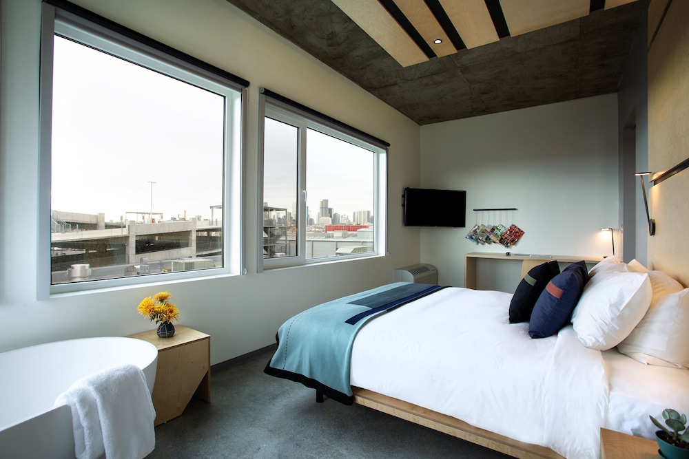 The Source Hotel 23/63