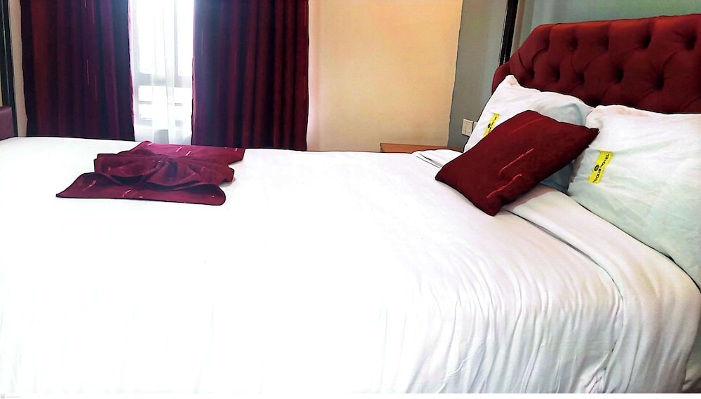 Toque Hotel & Lounge 17/50