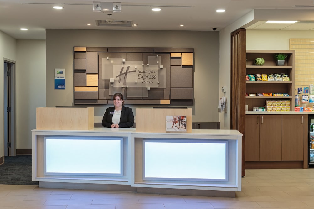Holiday Inn Express Hotel Suites Belleville 6/54