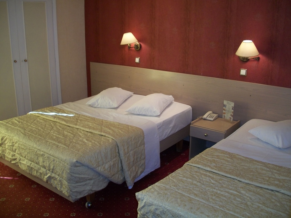 Minoa Hotel 10/22