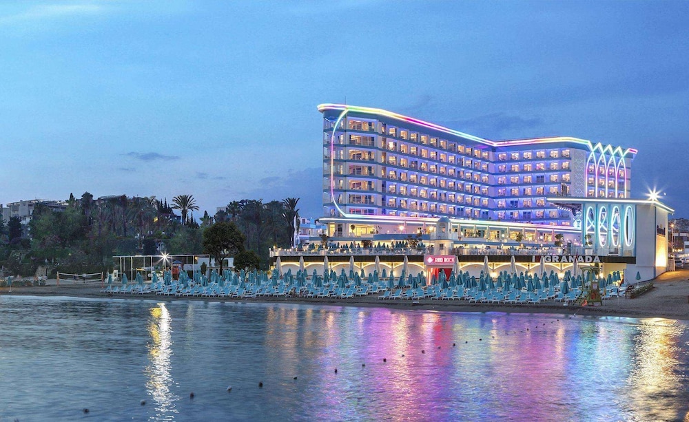 Granada Luxury Beach in ALANYA