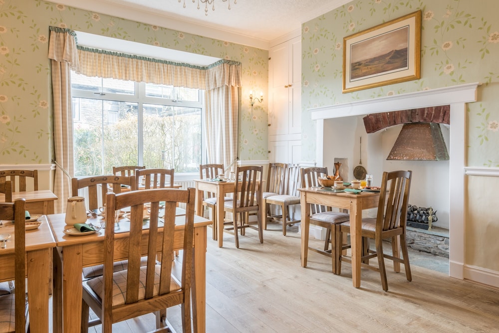Blenheim Lodge 26/50