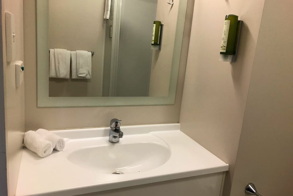 Expressotel 28/56