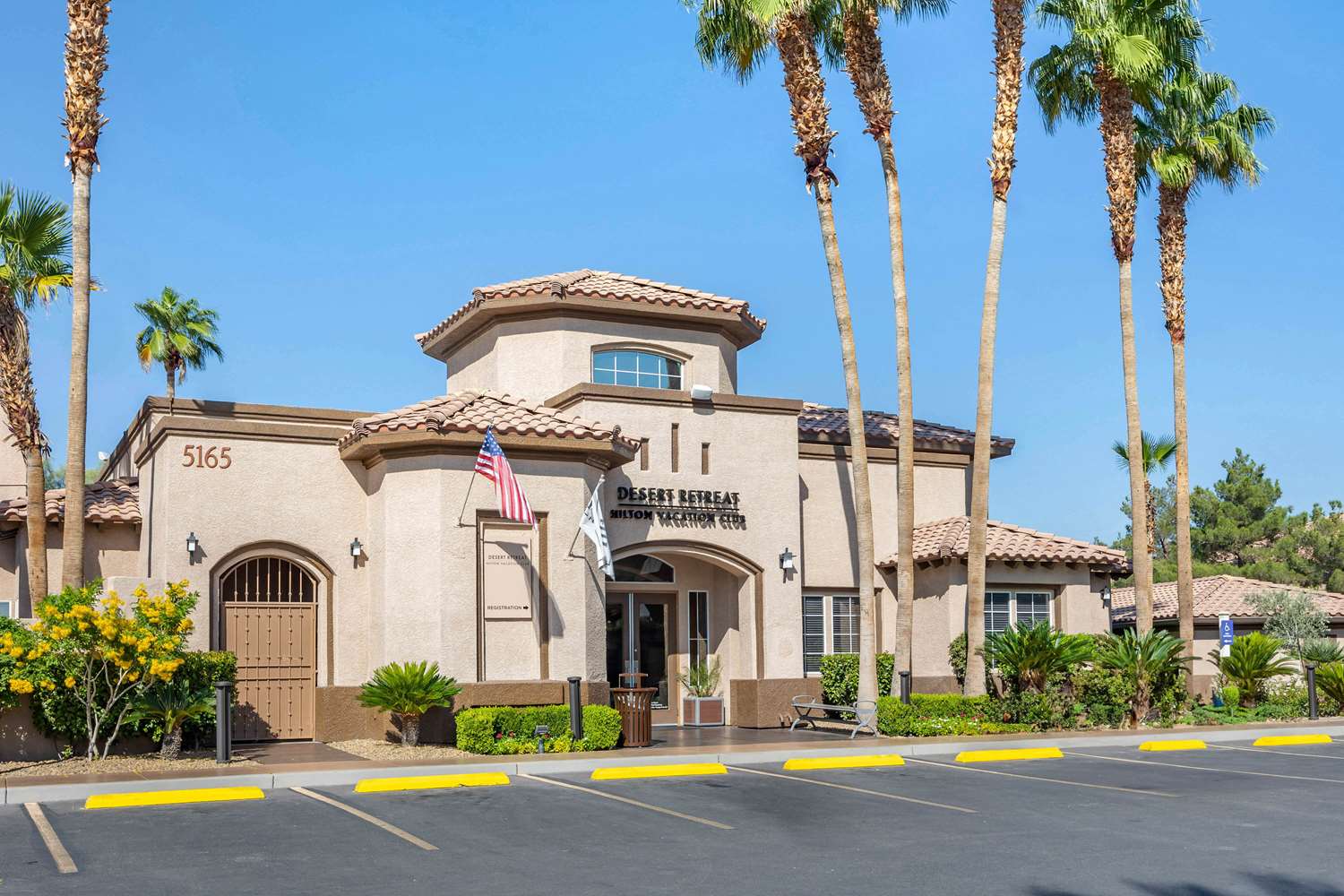 Hilton Vacation Club Desert Retreat Las Vegas 16/19