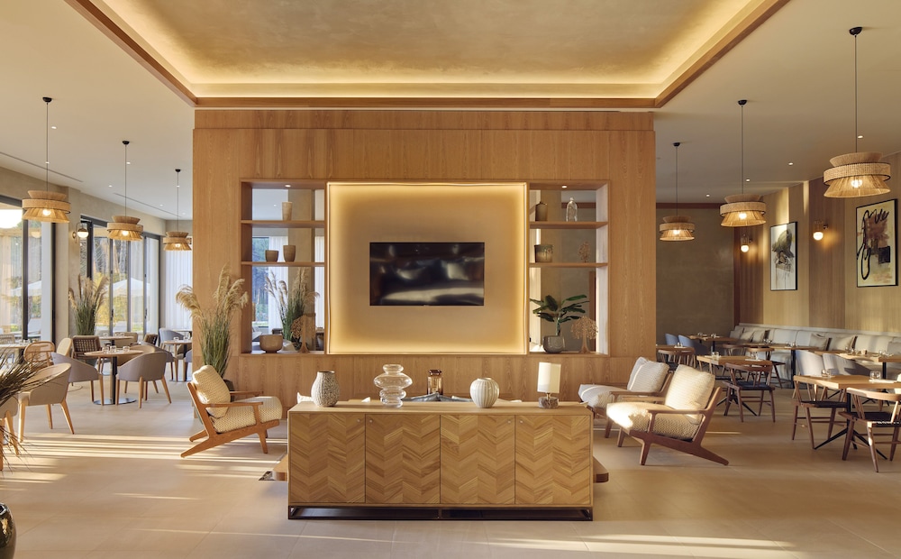 MELIA DURRES ALBANIA 29/50
