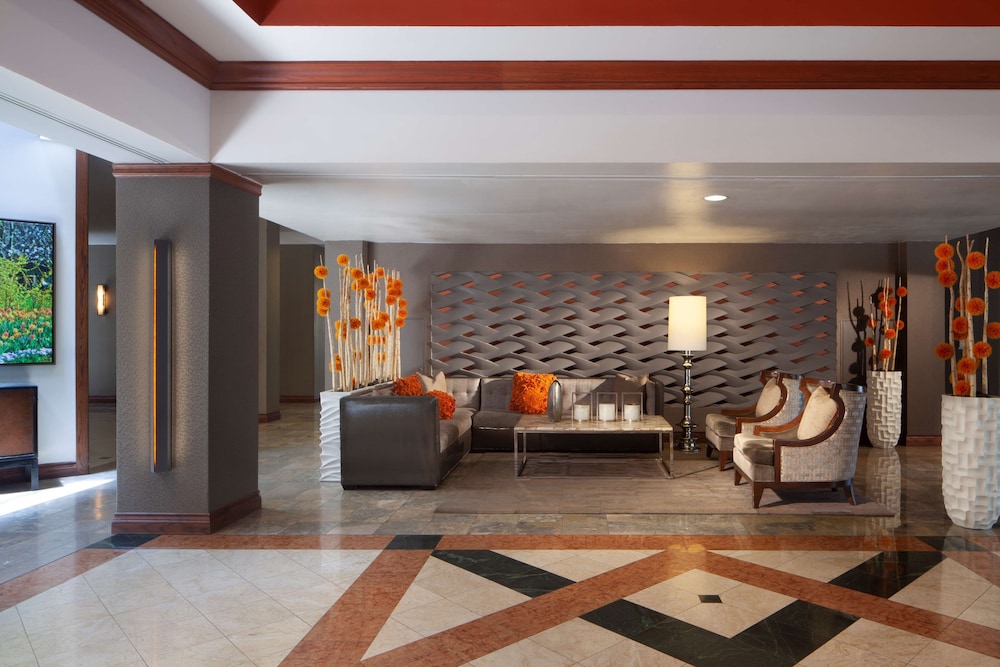 Embassy Suites by Hilton Dallas Near the Galleria 41/71