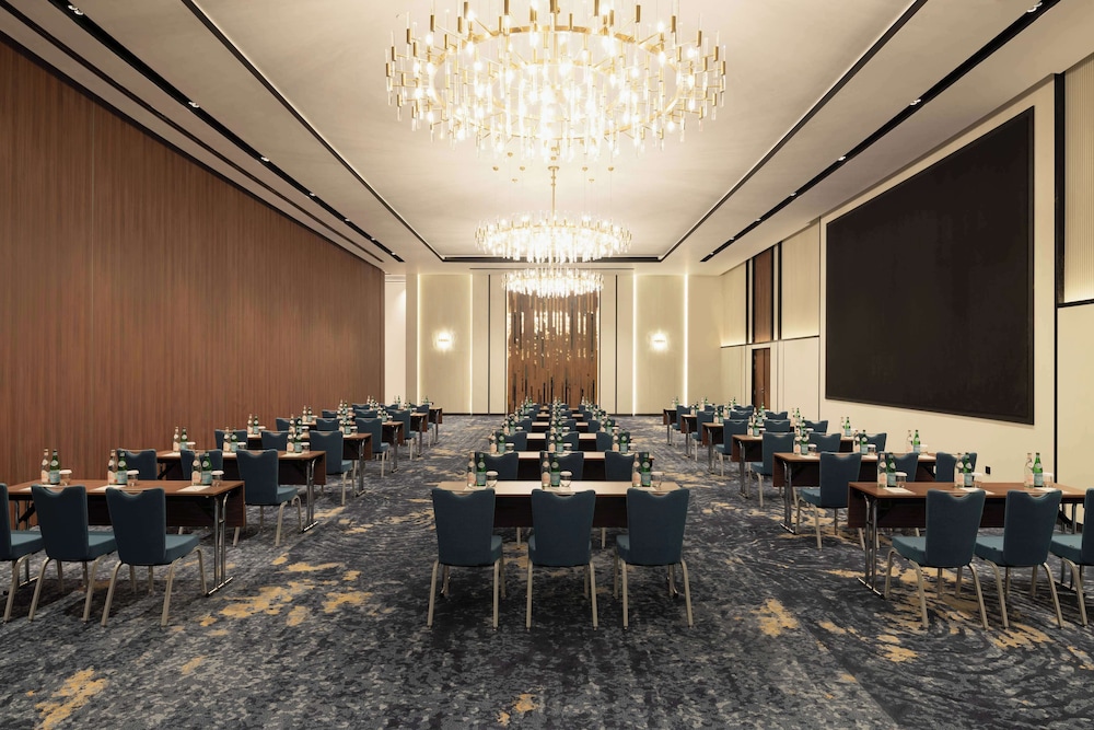 Park Inn by Radisson Hotel & Apartments Kuwait 59/62