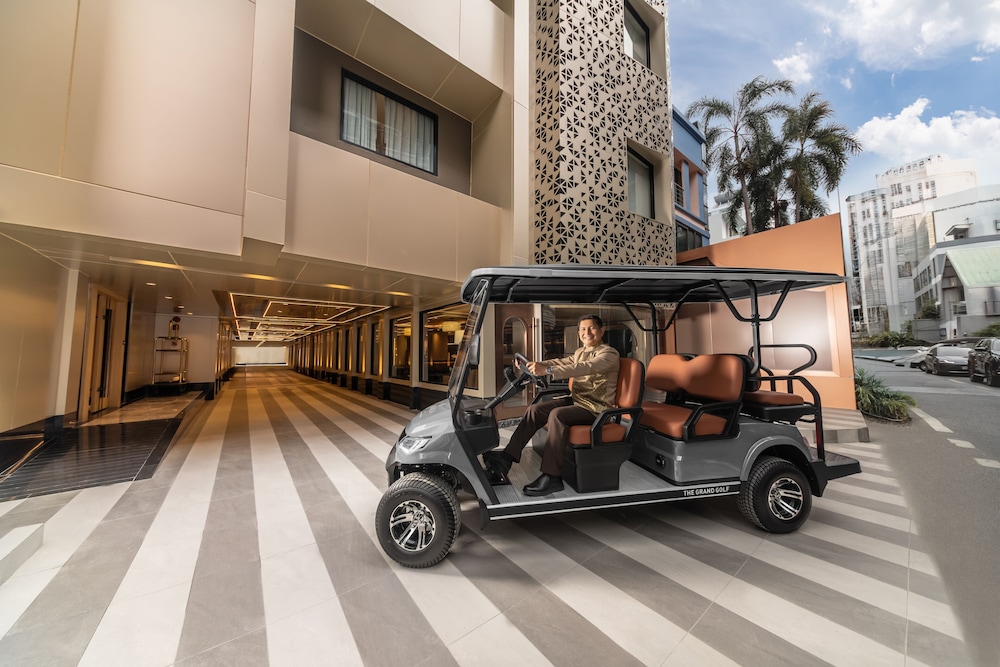 Court Wing Hotel Sukhumvit Bangkok 47/54