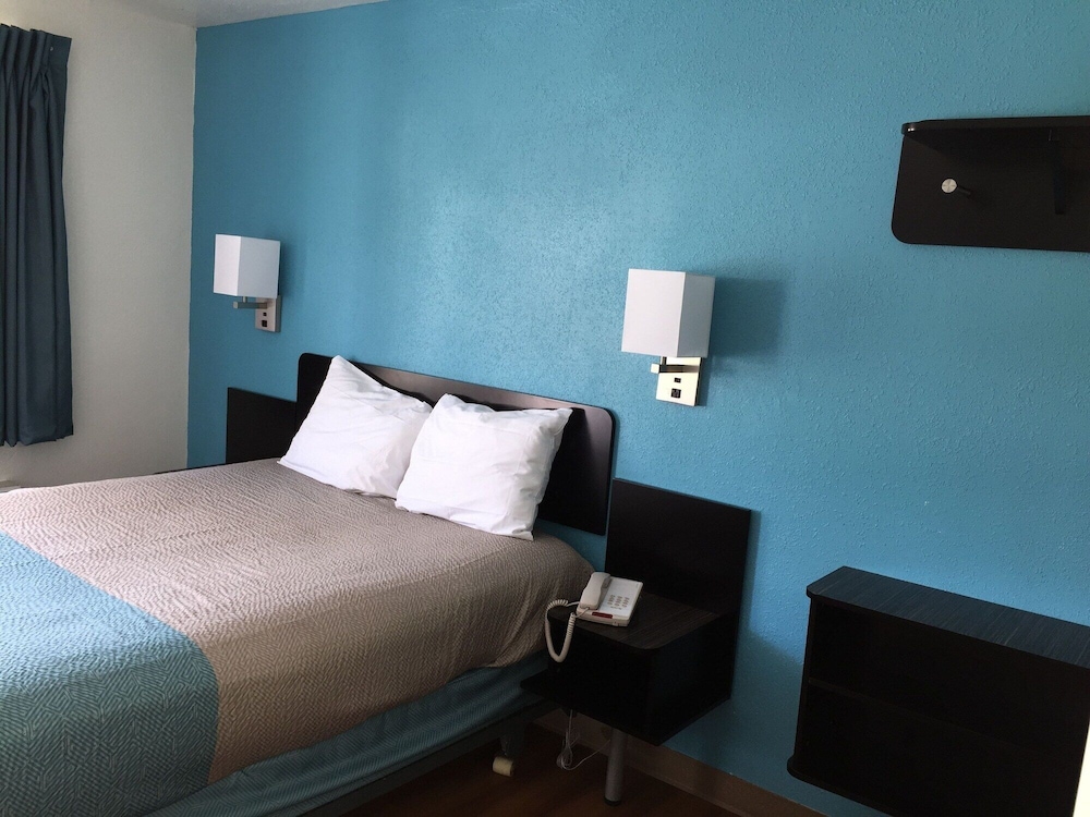 Motel6 Prairie Du Chien, WI 22/45
