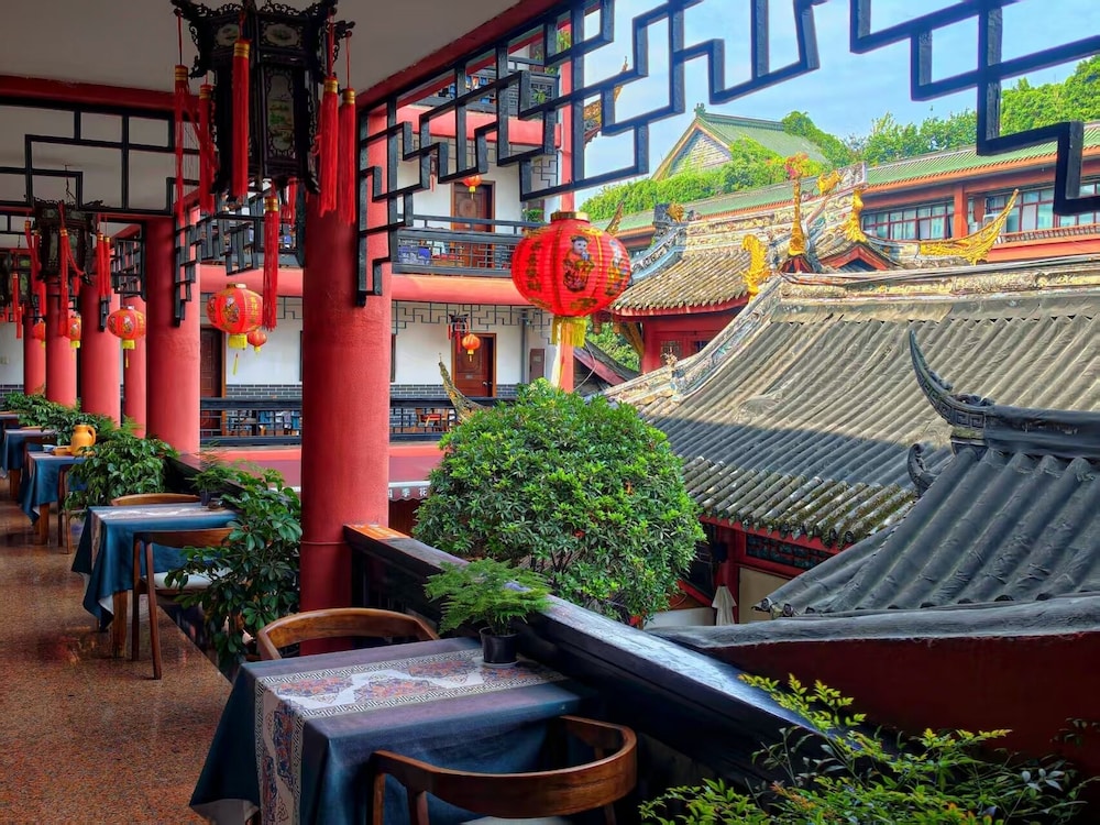 Chengdu Dreamstravelwenjuncourtyardhotel 37/50