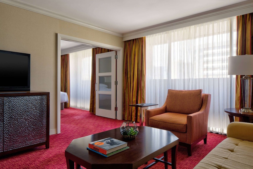 Wyndham Atlanta Buckhead Hotel & Conference Center 34/57