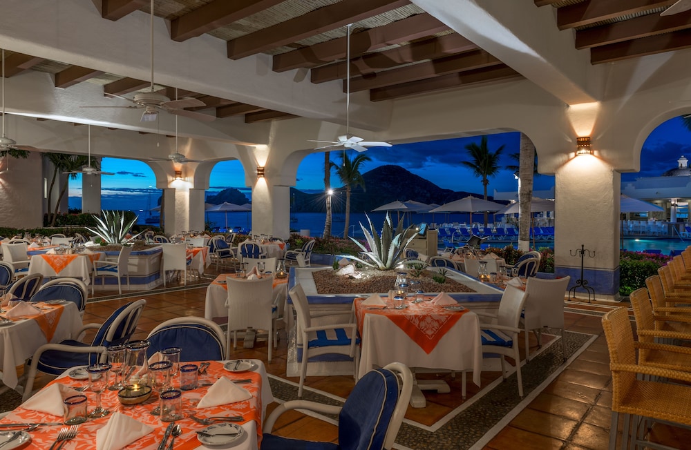 Pueblo Bonito Los Cabos Beach Resort 53/74