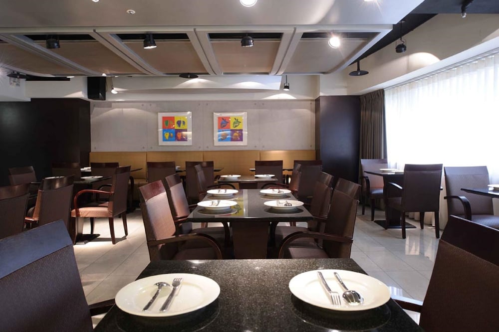 K Hotels Yungho 34/45