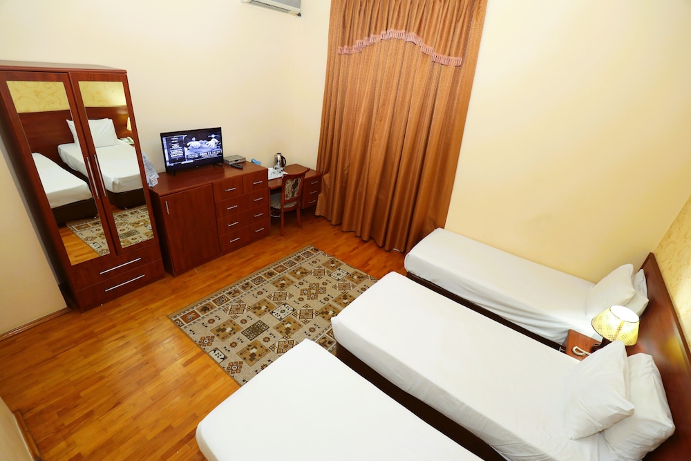 Azcot Hotel 22/45