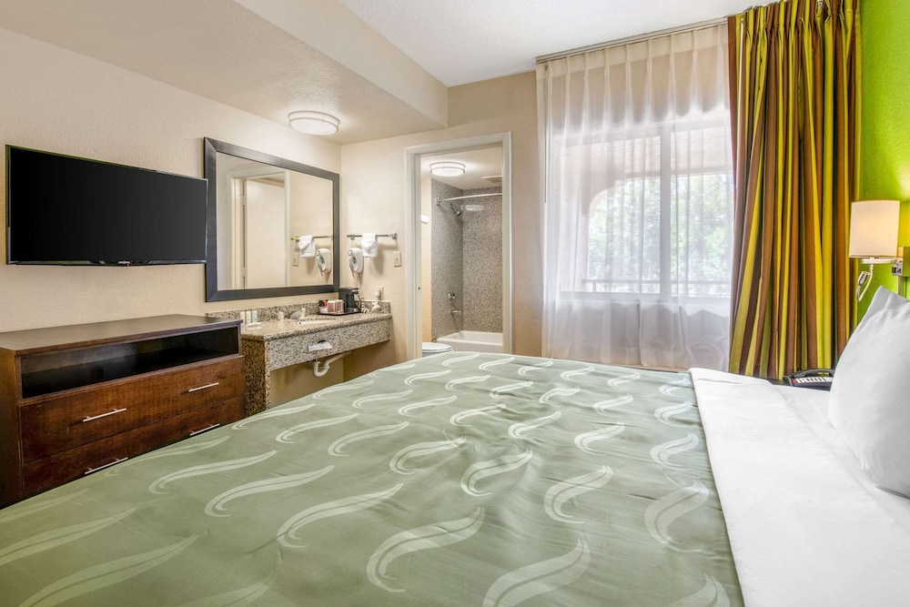 Quality Inn & Suites Jacksonville-Baymeadows 10/42