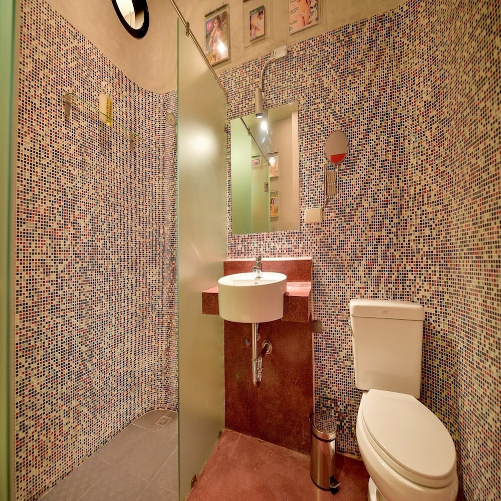Collection O Jasaen Stylish Boutique Hotel 54/54