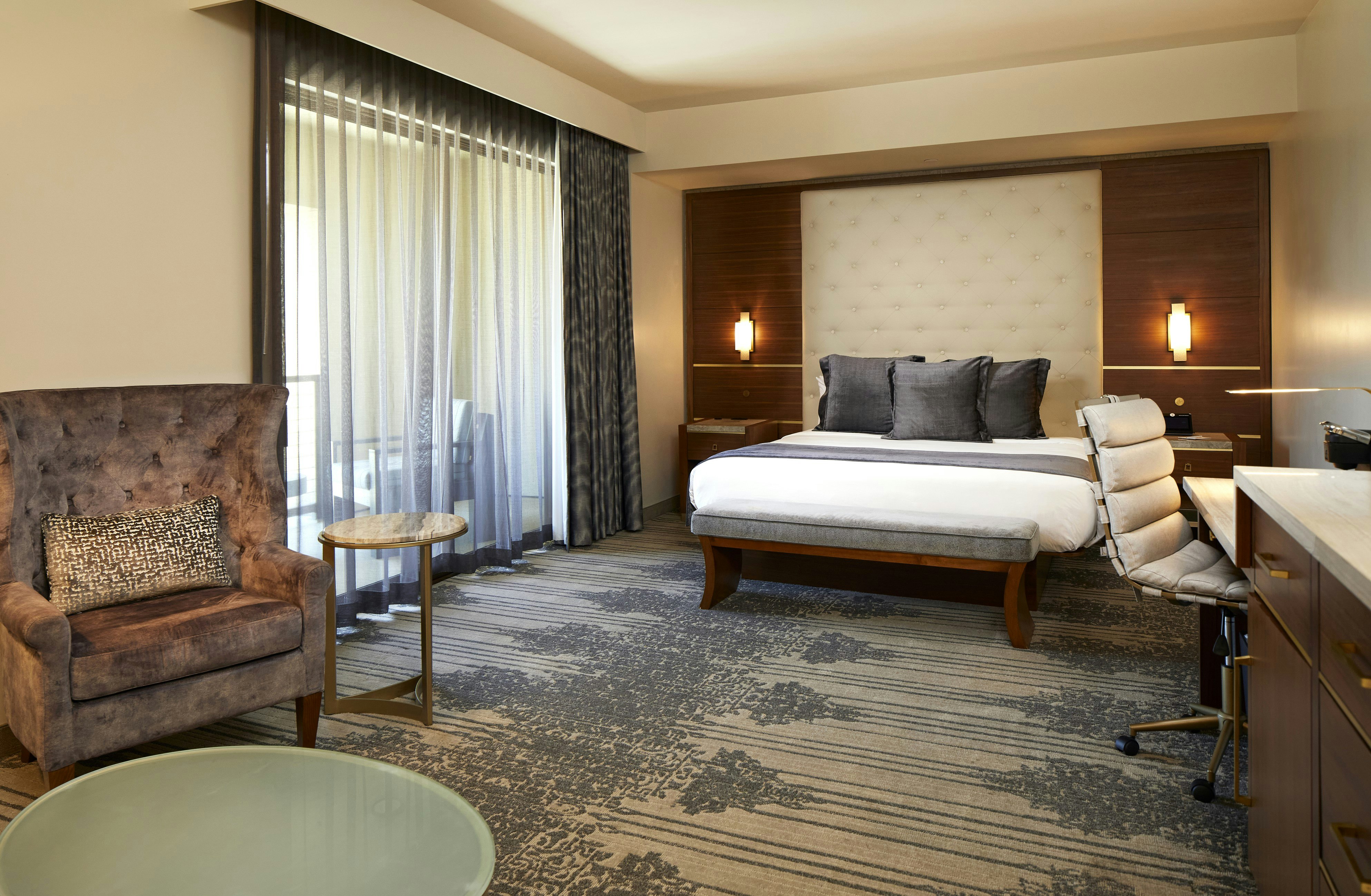 Legacy Resort Hotel And Spa 8/18