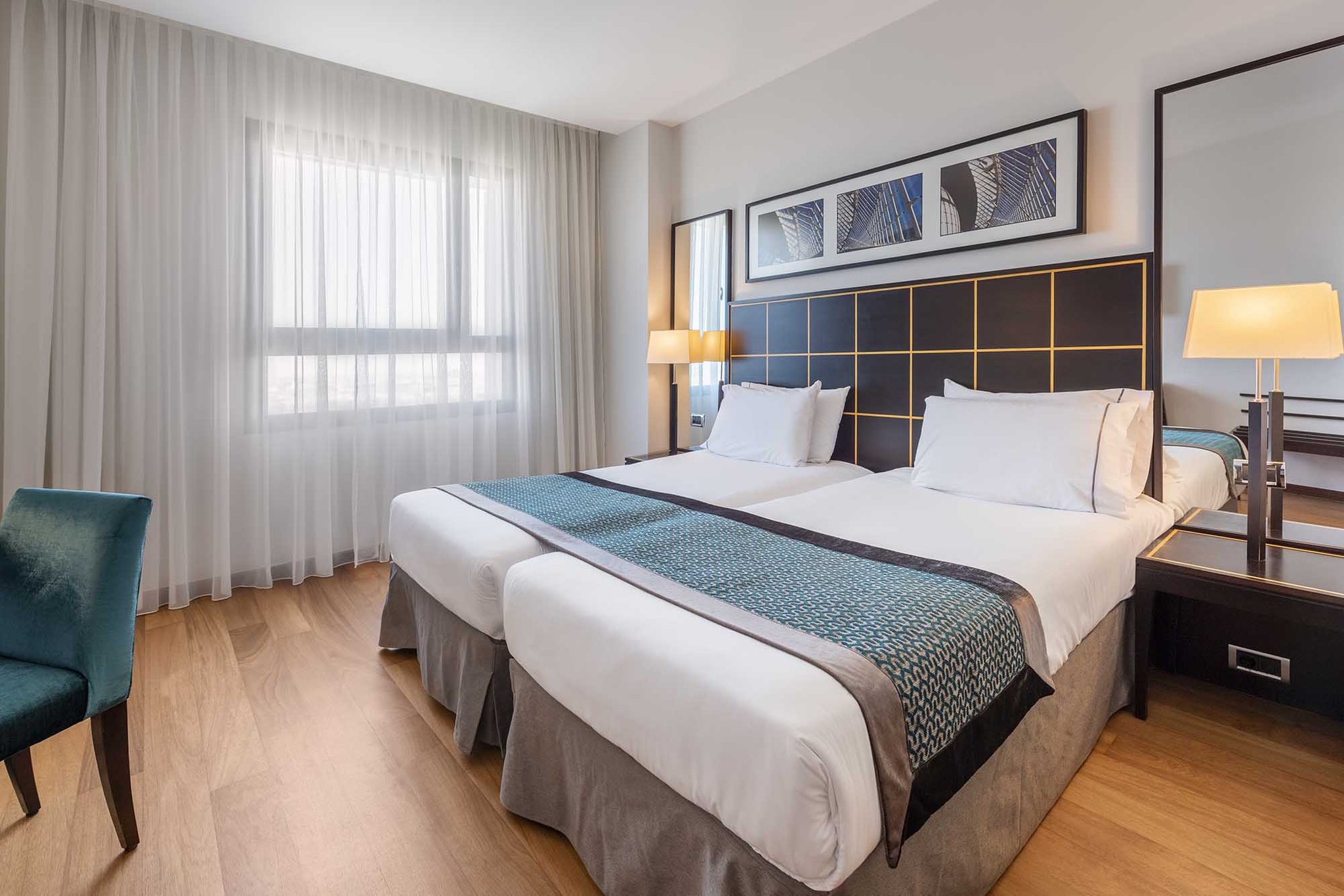 Eurostars Gran Valencia 15/50