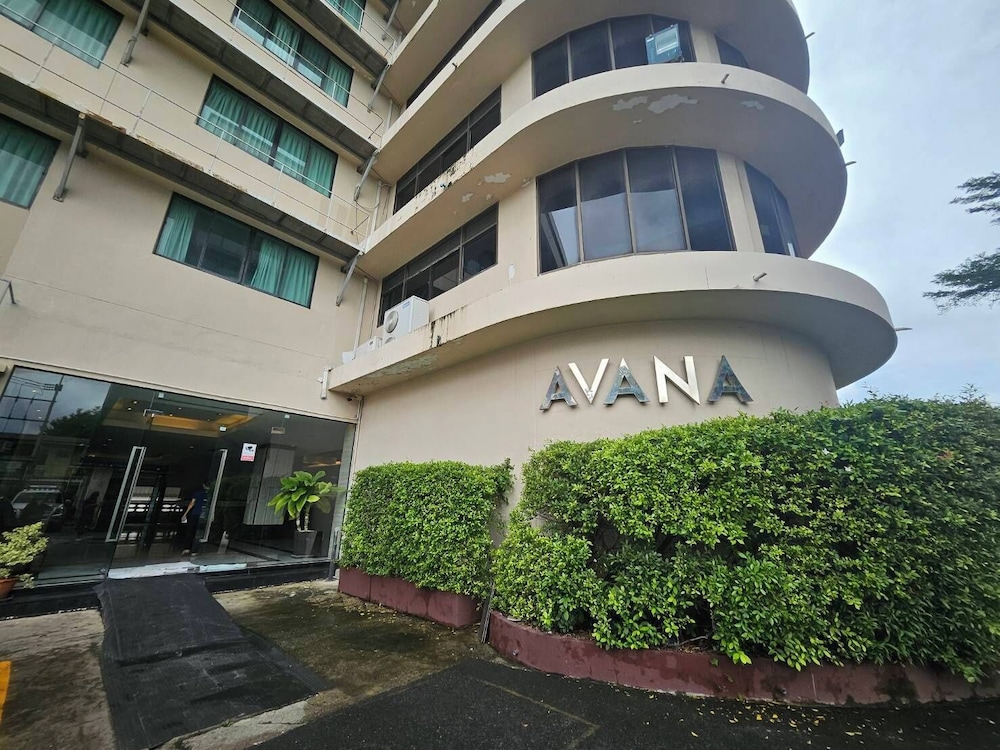 Avana Laemchabang Hotel 52/57