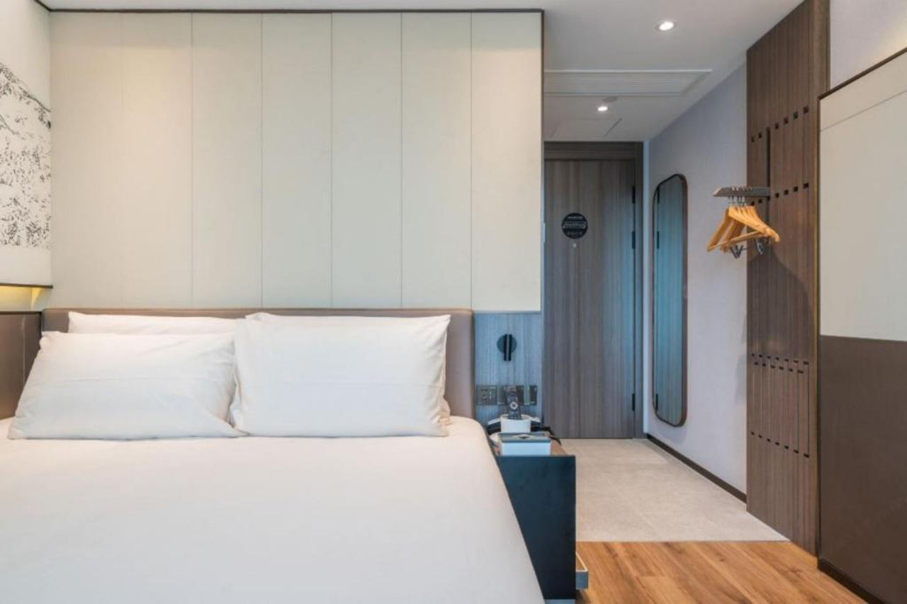 Atour Light Hotel Shanghai Baoshan Changjiang Road 16/26